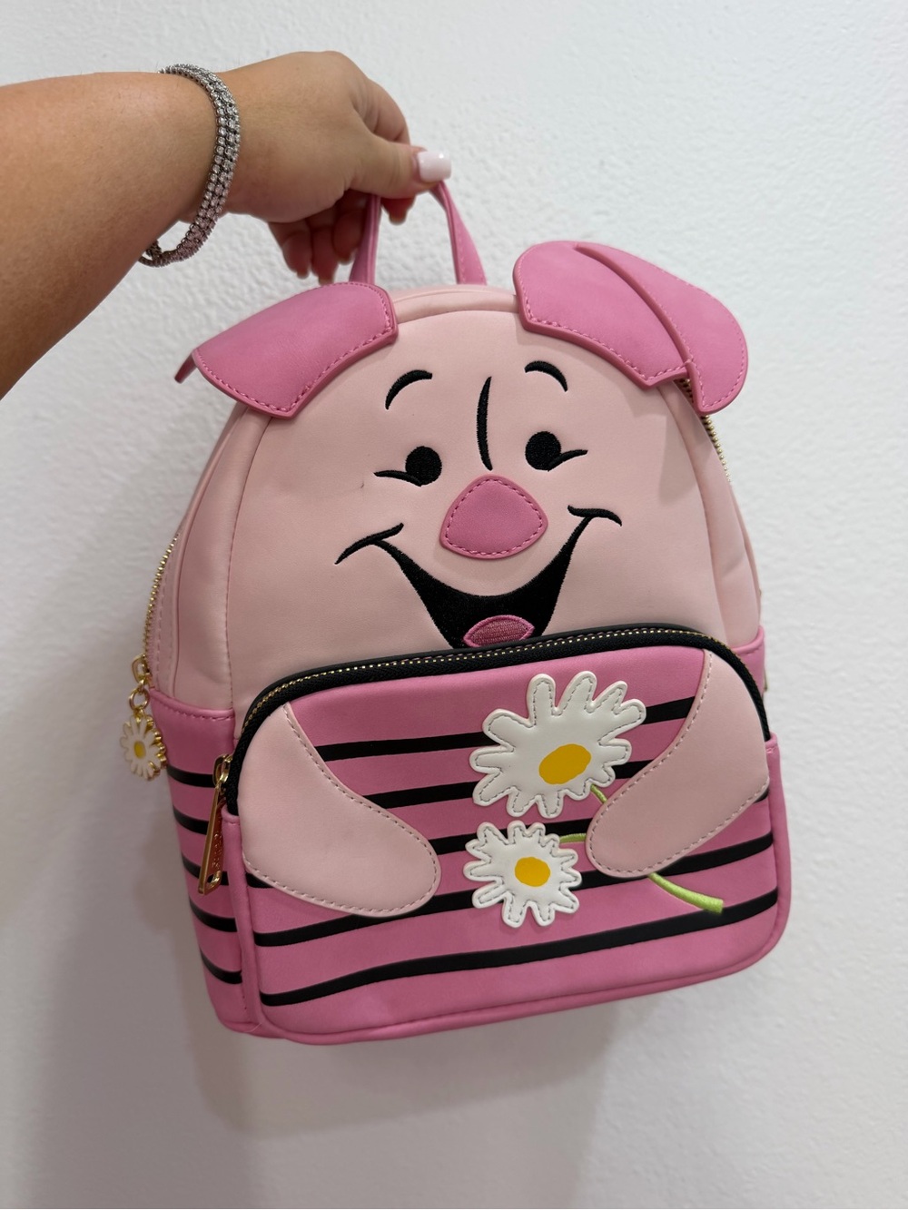 Like NEW Disney Piglet Loungefly Backpack - Picture 5 of 16